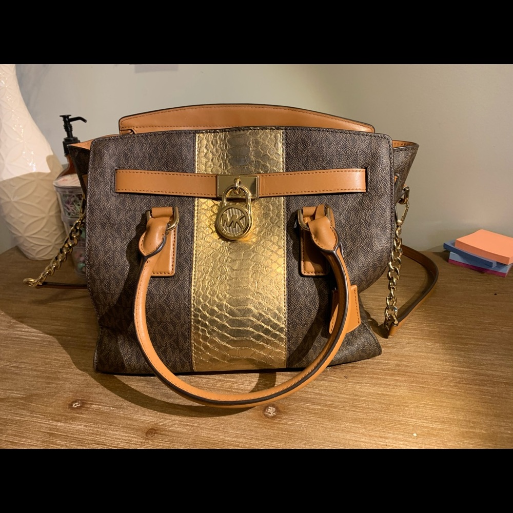 Michael Kors purse